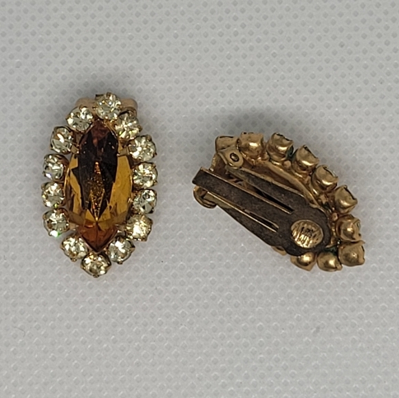 VINTAGE Elegant Gold Tone 80's Amber & Crystal Color Clip-on Earrings - Picture 7 of 14